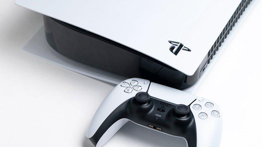 PS5 : une version Slim pour 2023