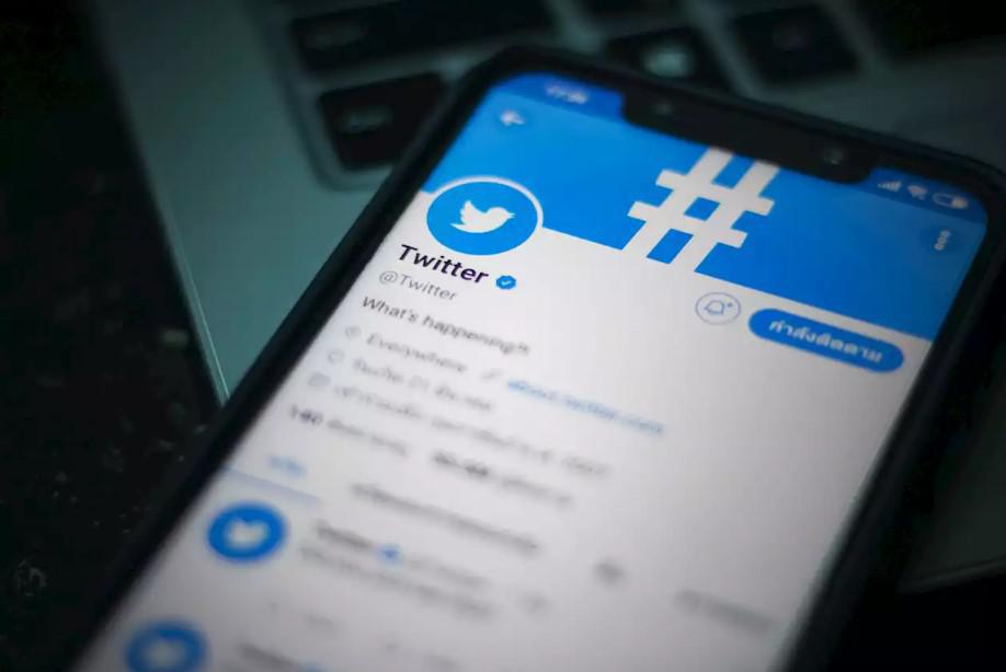 Twitter : Elon Musk compte faire passer la limite de caractères à 1000