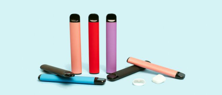 Les cigarettes électroniques jetables, une catastrophe écologique