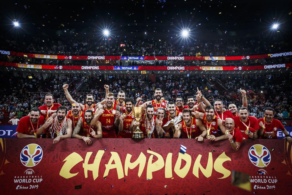 L équipe d'Espagne , tenante du titre mondial