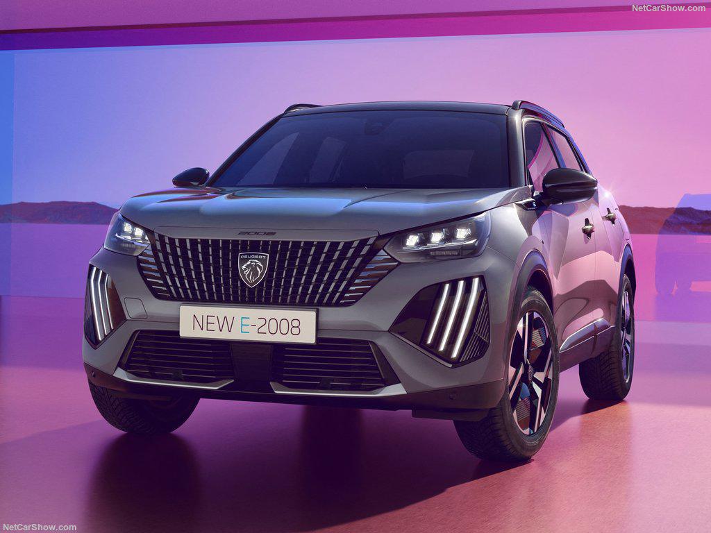 Peugeot 2008 restylé déjà : un look plus agressif et une technologie embarquée de pointe