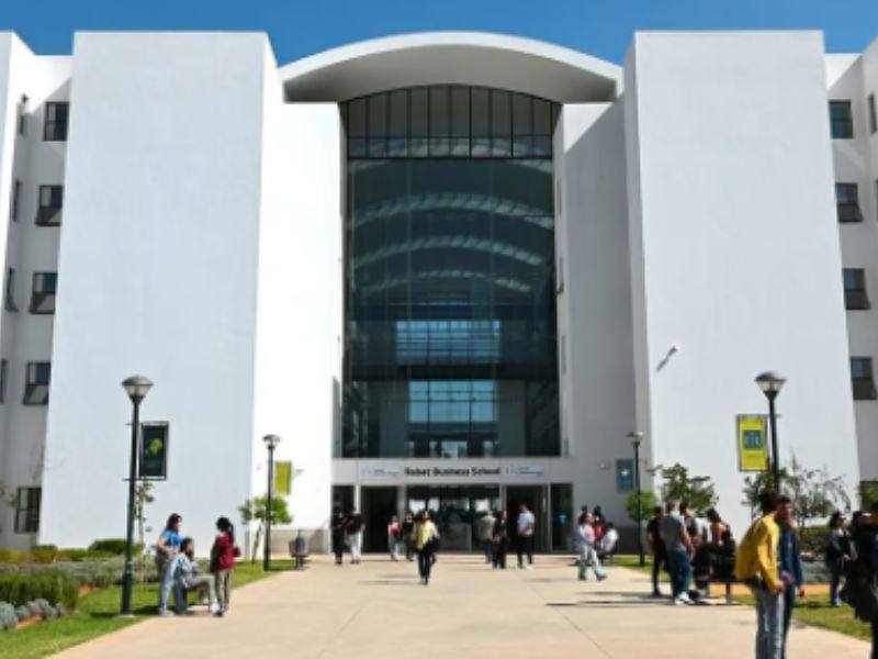 Lancement d'un Triple Bachelor in Business