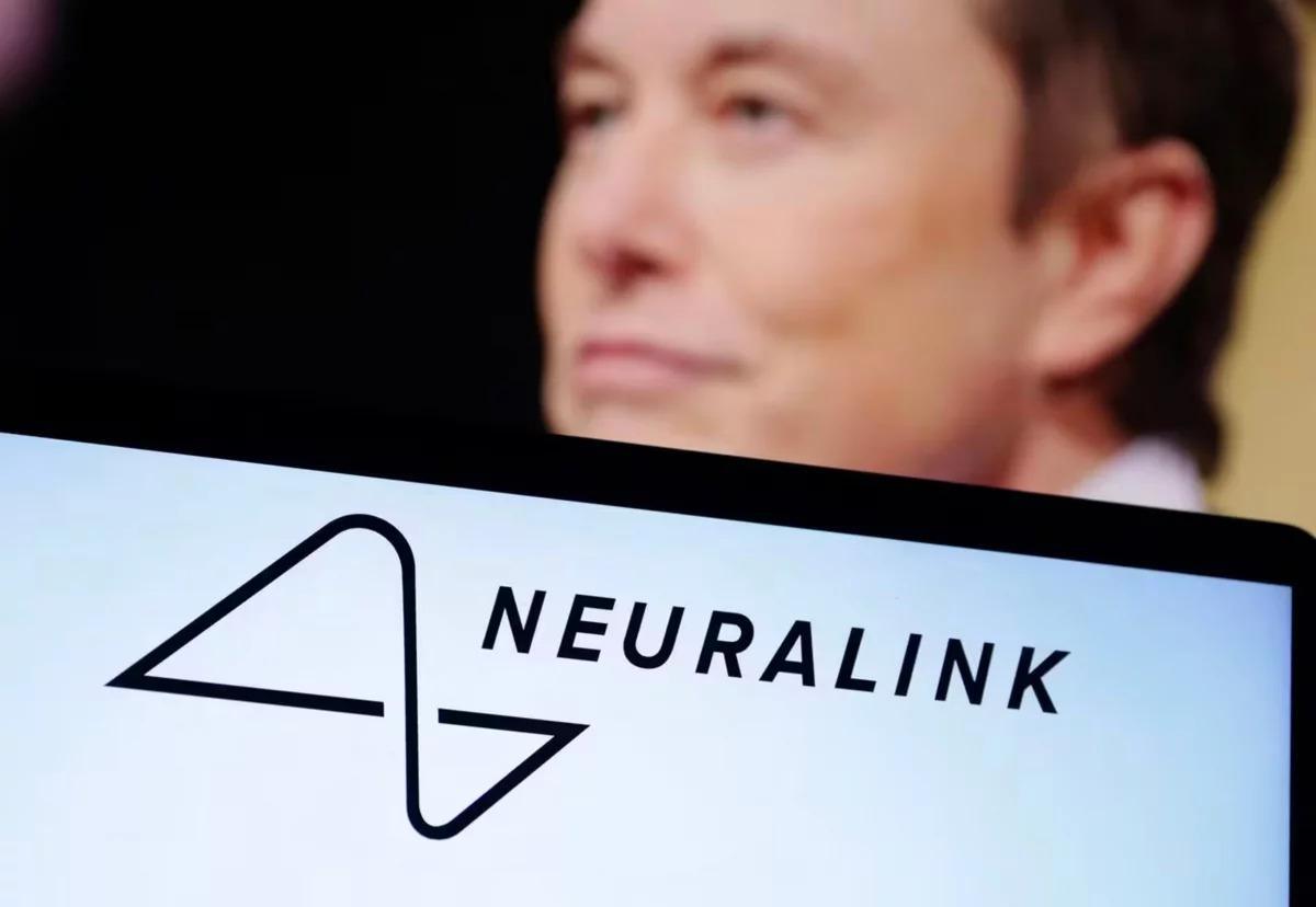 Succès de l'opération d'implant d'un capteur Neuralink dans un patient