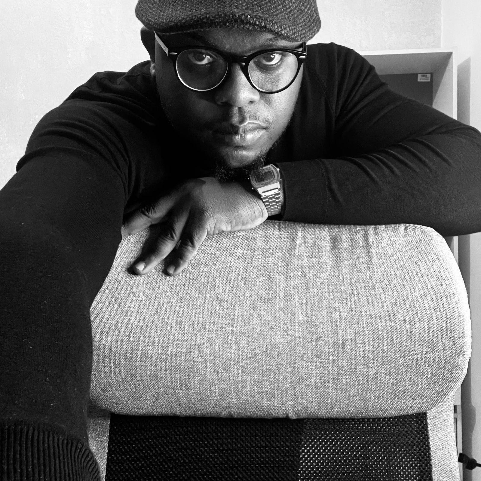 Ismael Sy journaliste, critique