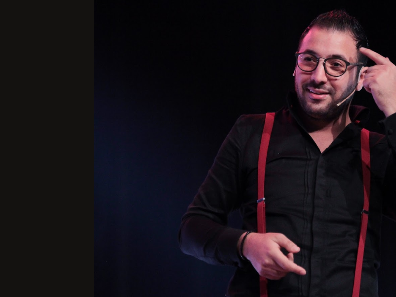L'humoriste Eko est de retour avec un nouveau spectacle