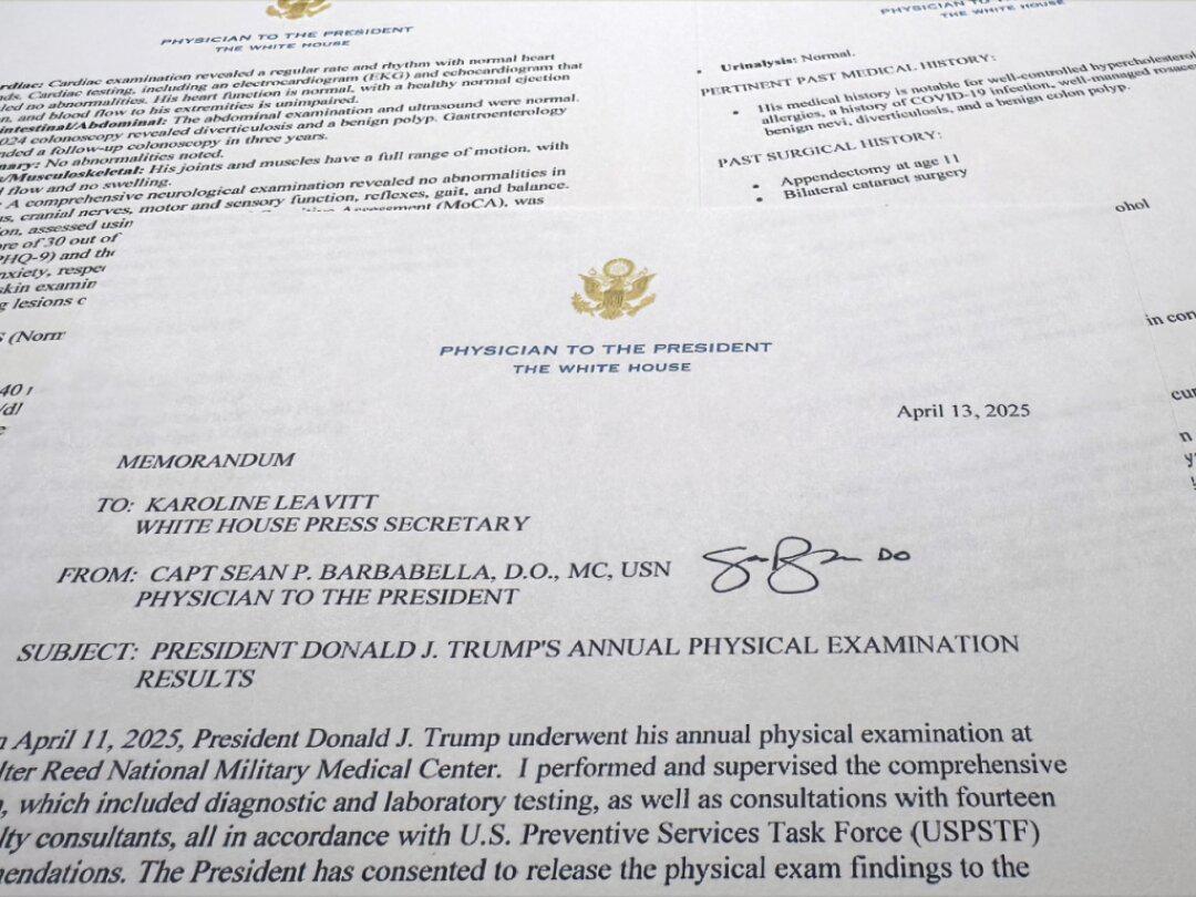 L’ordonnance que tous les chefs d’État attendaient : Trump, "apte à commander", selon son médecin