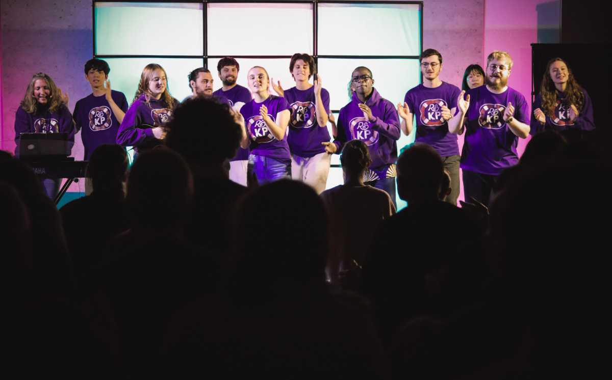 De tous les peuples, de toutes langues, de toutes nations...