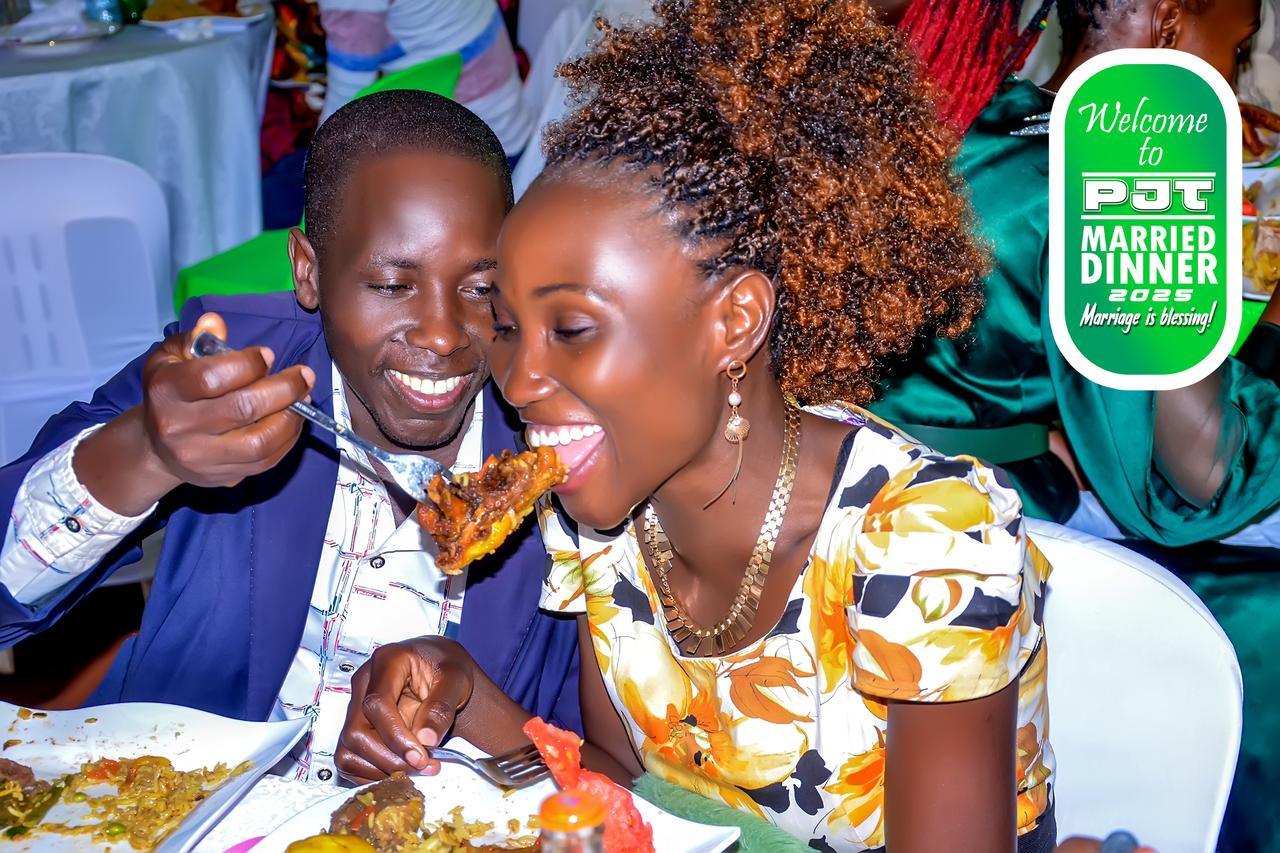 MARRIEDS DINNER 2025