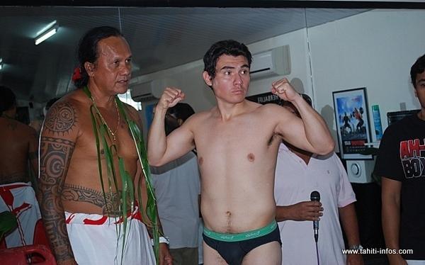 Rodriguez Gomez lors de la séance de pesée