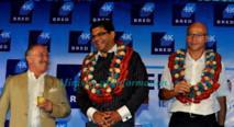 Gilles Montagnier, ambassadeur de France à Fidji, l’Attorney-General fidjien Aiyaz Sayed-Khaiyum et Darryl Constantin, Vice-président de la nouvelle BRED Bank (Fiji) Ltd (Source photo : ministère fidjien de l’information)