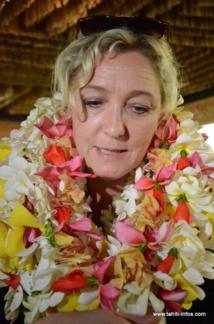 Marine Le Pen en visite pour deux jours à Tahiti