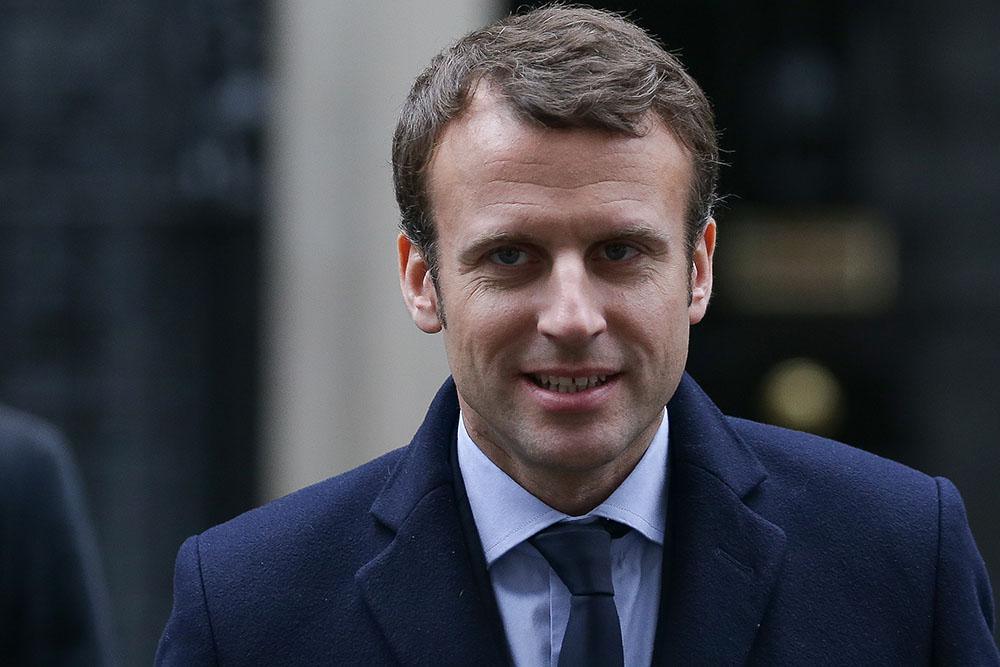 Le candidat à la présidentielle française Macron rencontre May à Londres