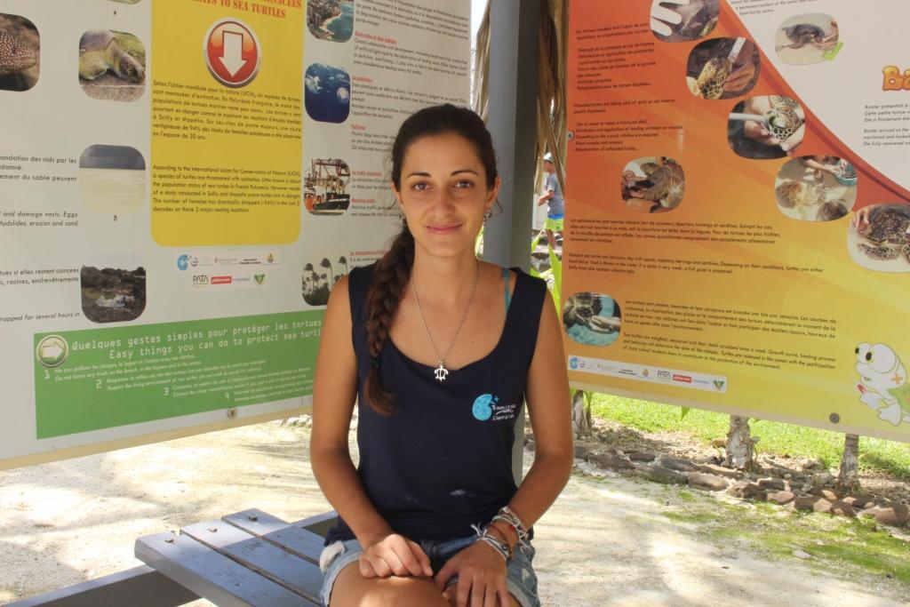 "Je suis spécialisée en tortues marines", explique Alice Carpentier. "À la Réunion, j’ai pu confirmer pour la première fois que les écailles qui se trouvent sur la tête des tortues sont comme des empreintes digitales chez l’homme. Elles permettent de caractériser un individu."