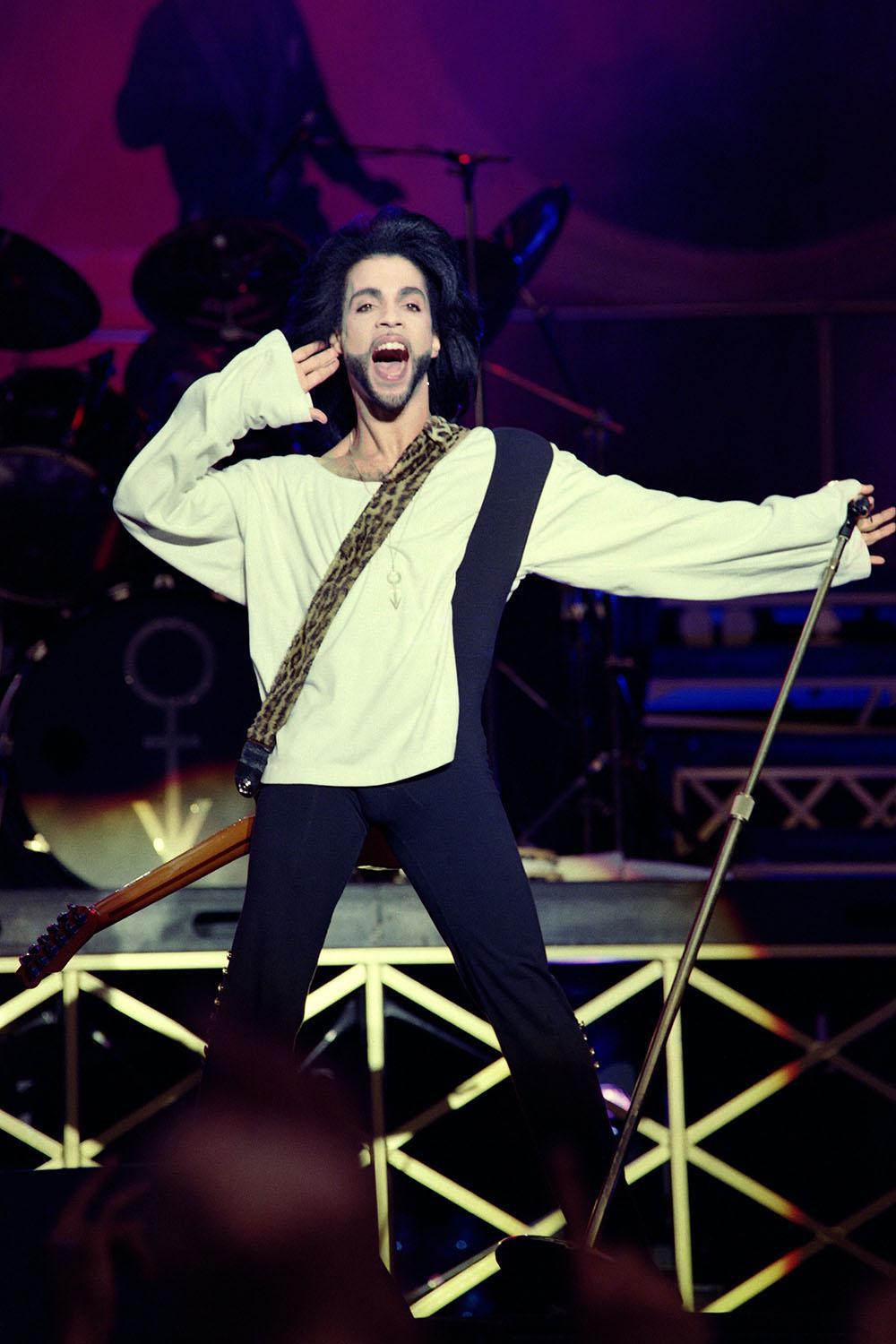 Prince s'est fait prescrire des médicaments sous le nom d'un ami