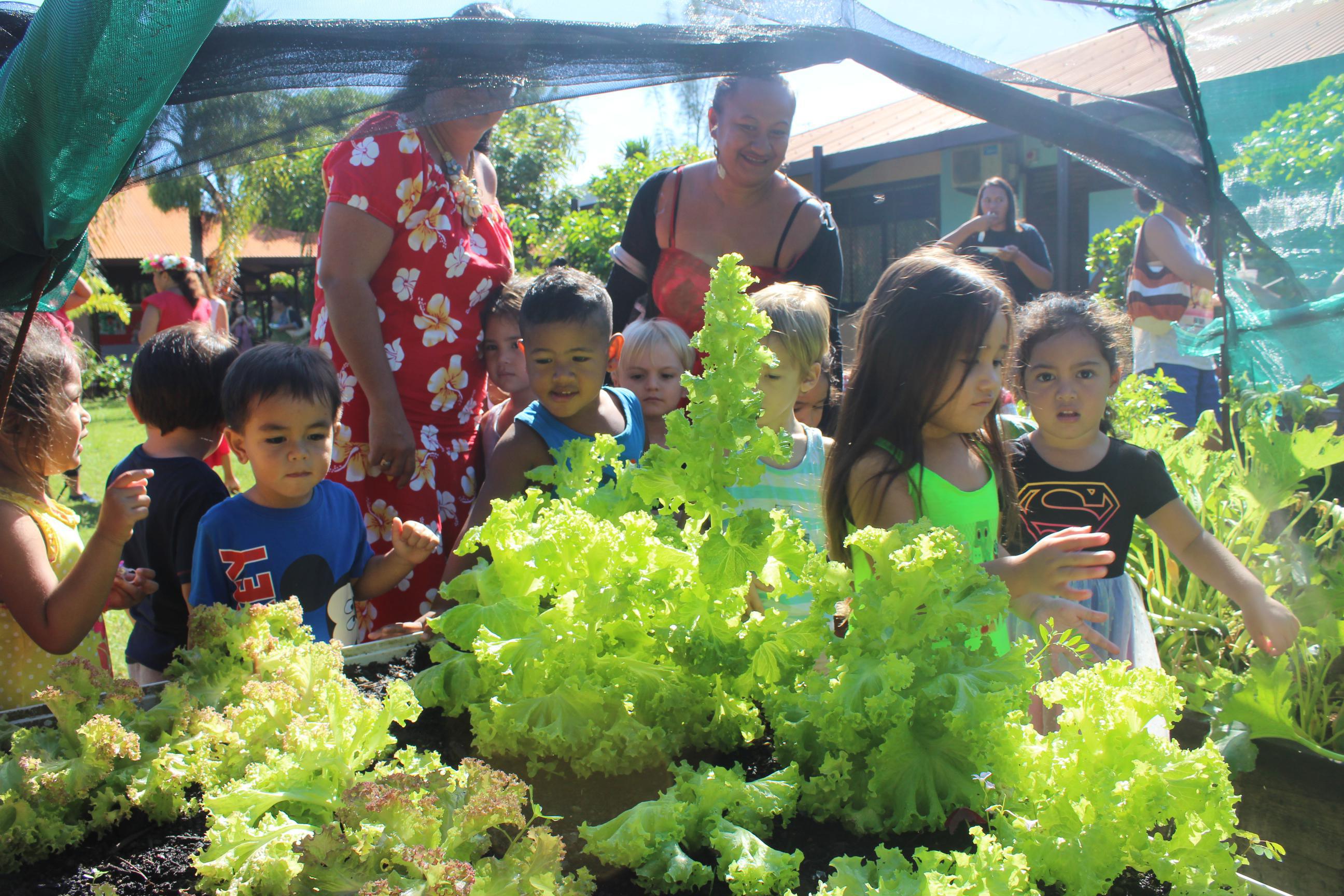 Les enfants de l'école maternelle Atinuu à Punaauia.
