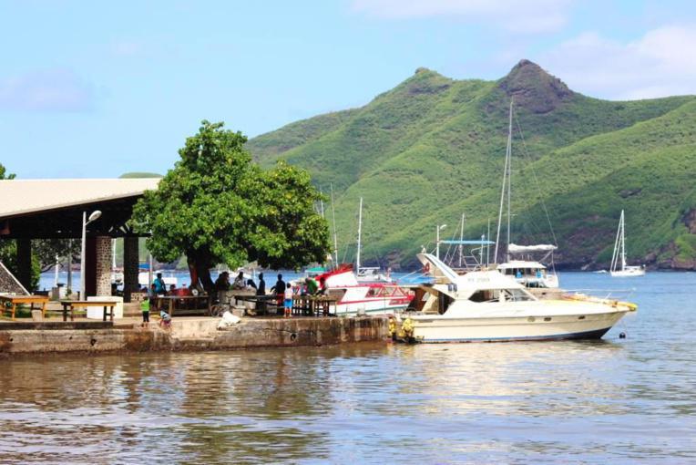Le statut d'aire marine protégée pour les Marquises aurait pu devenir un atout pour les Marquises au niveau éco-touristique et aussi dans sa démarche d'inscription au patrimoine mondial de l'Unesco.