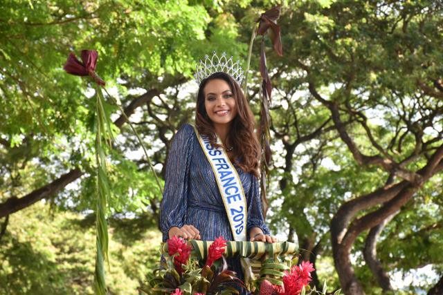 Miss France 2019 célébrée par la foule (photos)