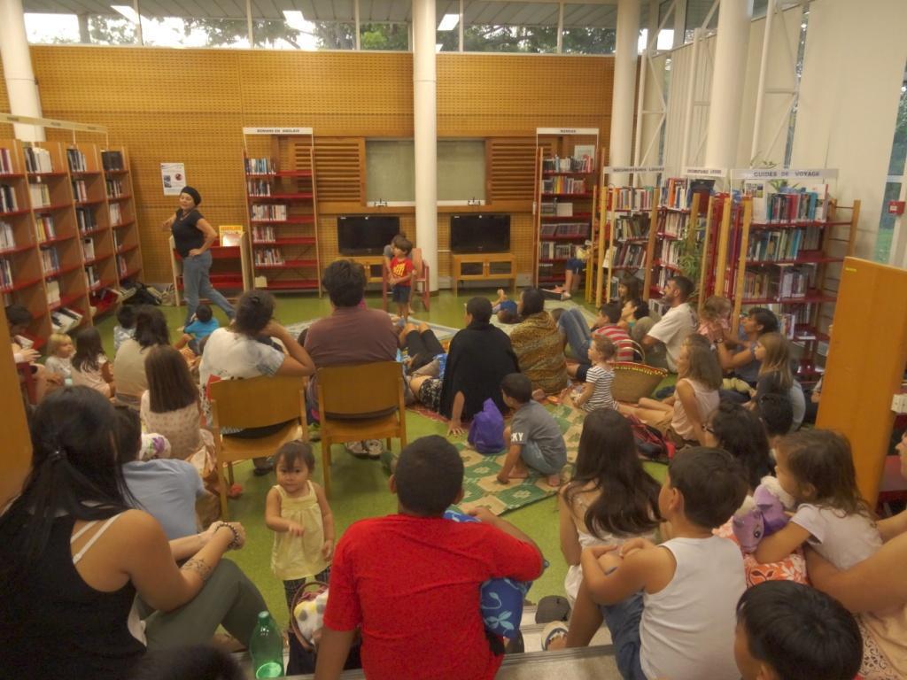 Lecture à l’occasion de l’édition 2018 à la bibliothèque universitaire. Cette année l’ambiance sera plus feutrée. Le thème choisi est les rêves et les cauchemars.
