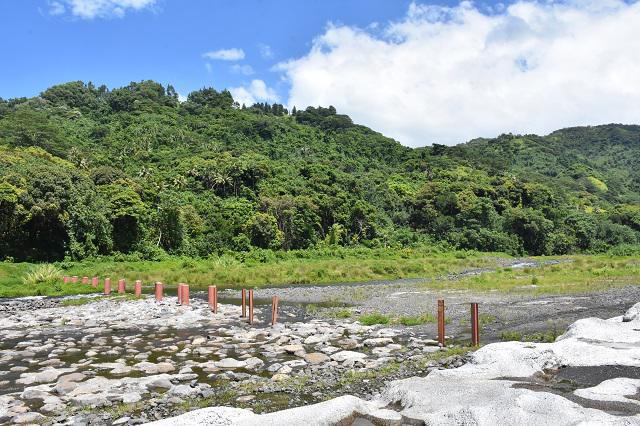 Le bassin dégraveur, un piège à matériaux (cailloux, sable) qui sont régulièrement enlevés, va être revu dans les prochains travaux.