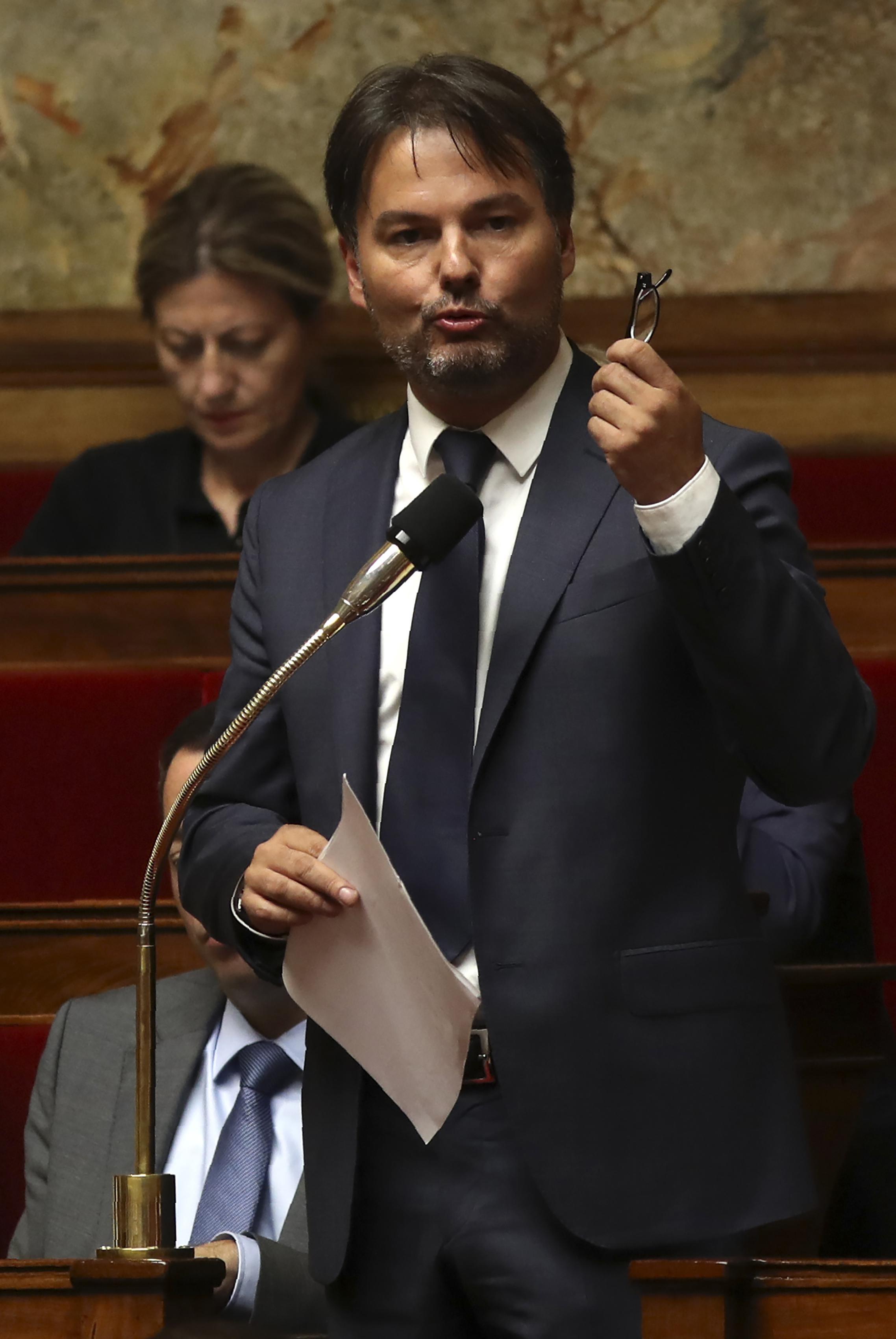 Guillaume Vuilletet, député qui avait été rapporteur des deux projets de loi adoptés en mai, a été nommé rapporteur. Photo d'archives AFP