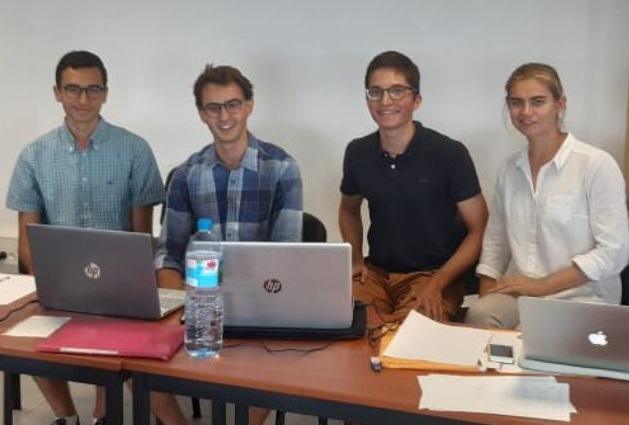 Mehdi, Dan, Gonzague et Lucie, élèves de l’École Polytechnique