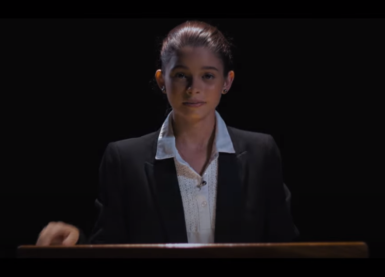 Noémie Tahiti chante "l'urgence" de "sauver la planète"