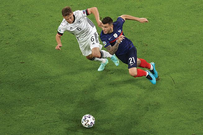 Foot: la France débute l'Euro par une victoire
