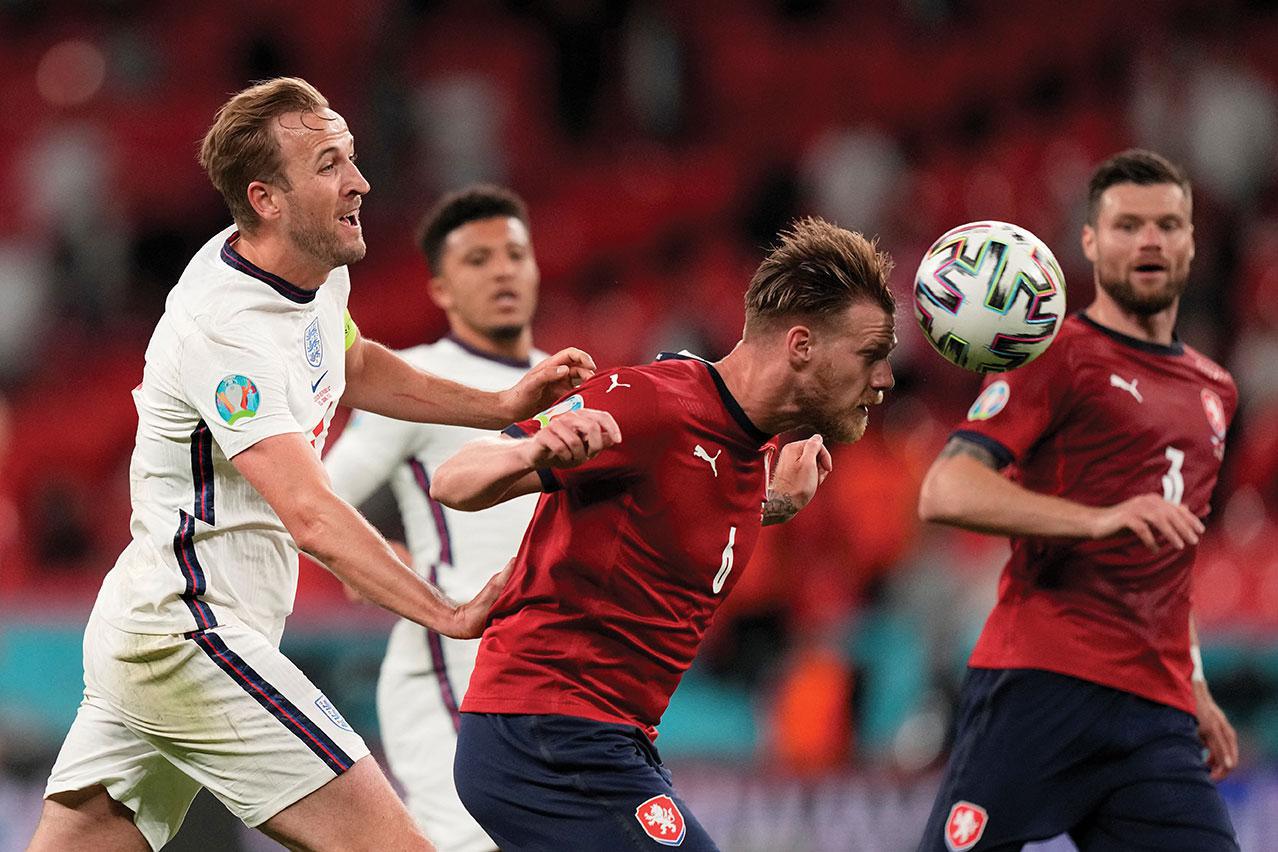Euro: l'éclair de Modric qualifie la Croatie, l'Angleterre assure la première place