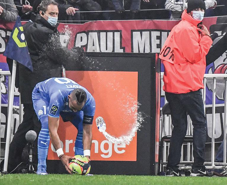 PHILIPPE DESMAZES / AFP