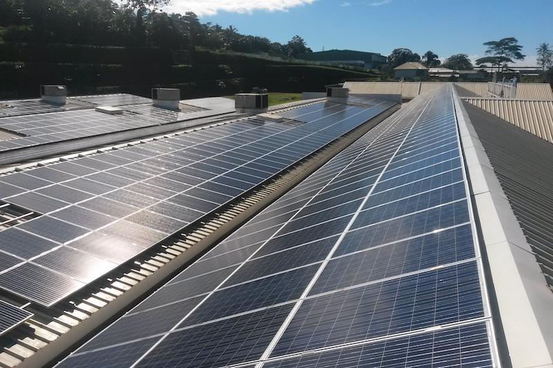 Sans véritable équivalent au fenua aujourd'hui, les futures fermes solaires de l'appel à projet du Pays seront dotées de batteries de stockage.