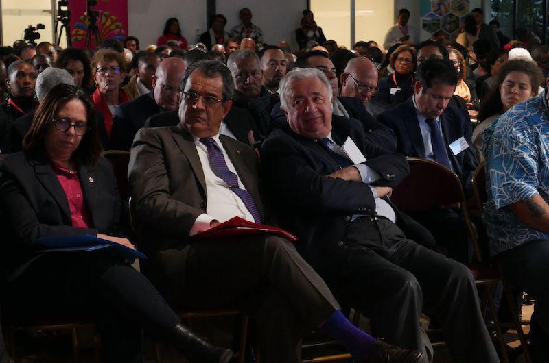 Fritch propose d'inscrire le fait nucléaire en Polynésie dans la Constitution