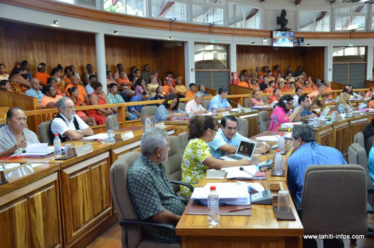 Le groupe Tapura Huira'atira officiellement constitué