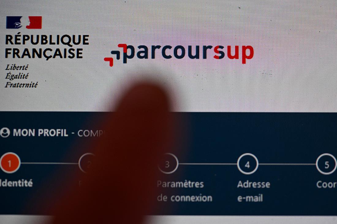 Admis, sur liste d'attente ou refusés: premières réponses sur Parcoursup dans la soirée