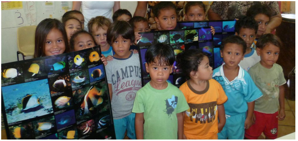 Élèves de l’école de Vaitahu, siège de la première aire marine éducative.