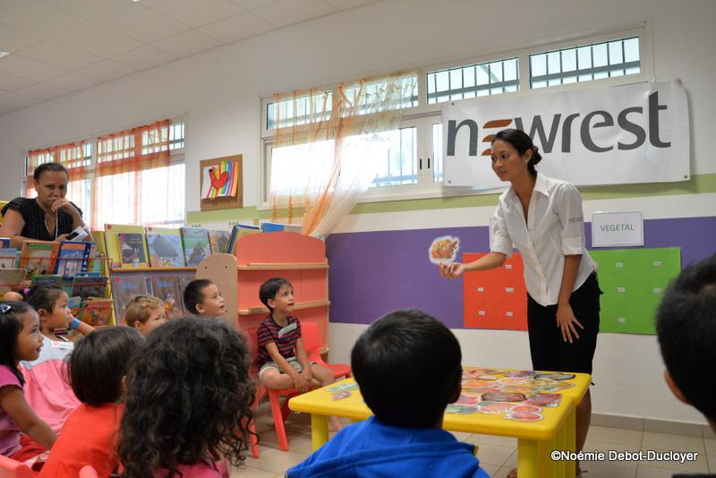Les enfants apprennent à bien manger à Papara