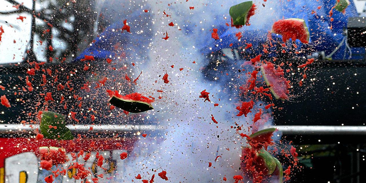 Plus de 700.000 personnes suivent en direct sur internet l'explosion d'une pastèque
