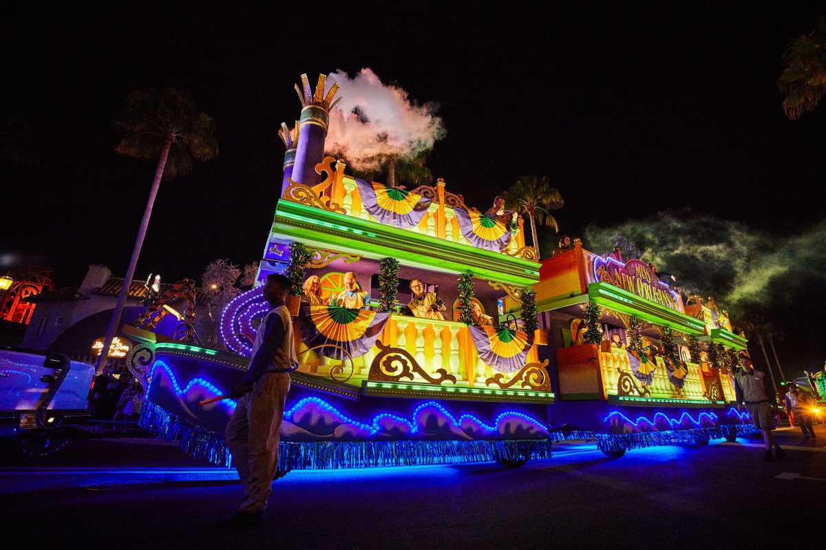 Die Feierlichkeiten zum Universal Orlando Mardi Gras 2022 haben begonnen