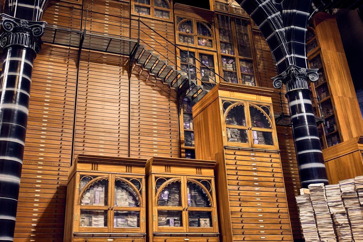 Universal Orlando Resort gewährt einen ersten Blick auf " Harry Potter And The Battle At The Ministry" Universal Orlando Resort gewährt einen ersten Blick auf " Harry Potter And The Battle At The Ministry"