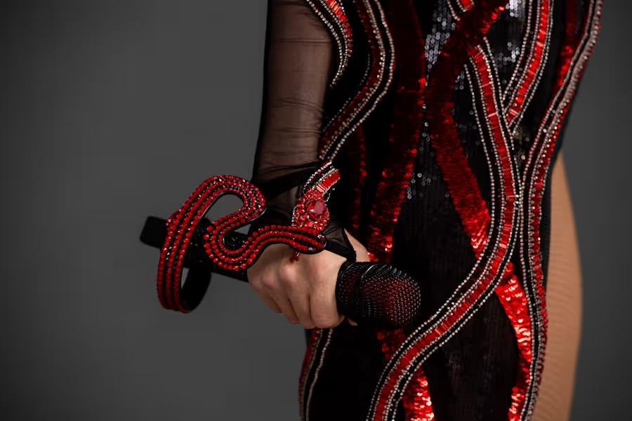 Taylor Swifts Wachsfigur im Schlangenkostüm der Eras Tour „Reputation“ bei Madame Tussauds in Orlando Taylor Swifts Wachsfigur im Schlangenkostüm der Eras Tour „Reputation“ bei Madame Tussauds in Orlando