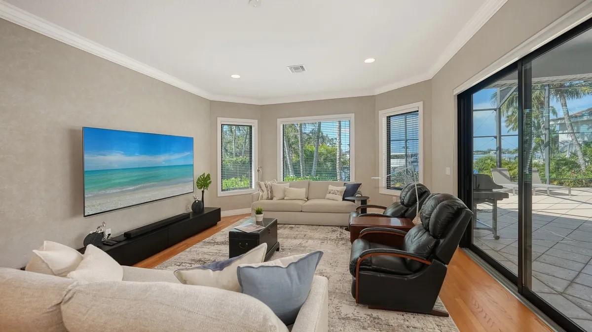 Villa “Little Point by the Bay” Villa “Little Point by the Bay”