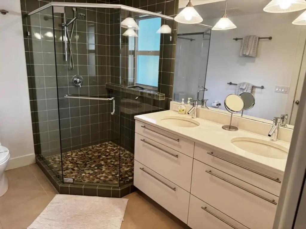 Villa "Happy Dolphin"