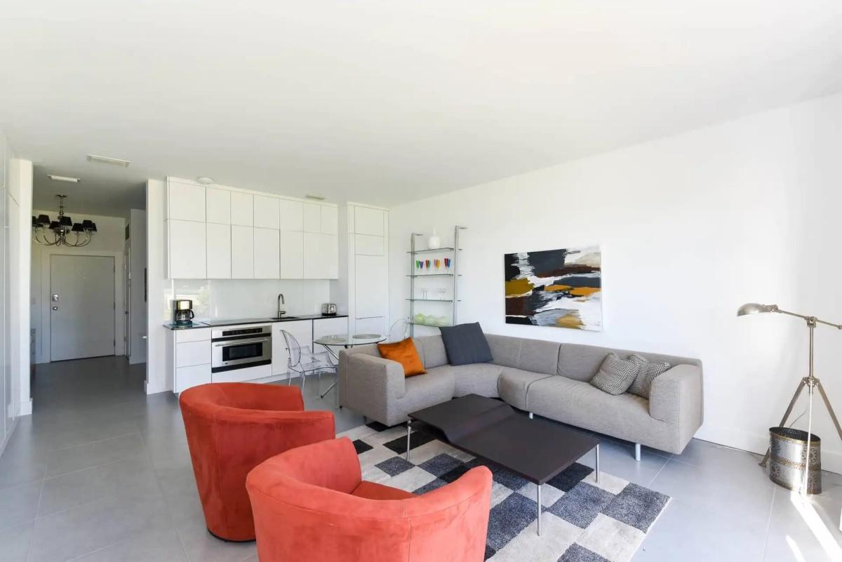 Condo Windsor Lodge Unit 07