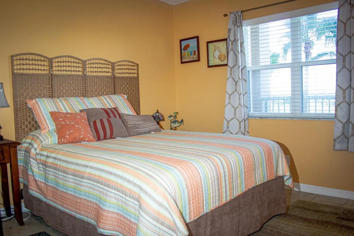 Condo "A Point of View"