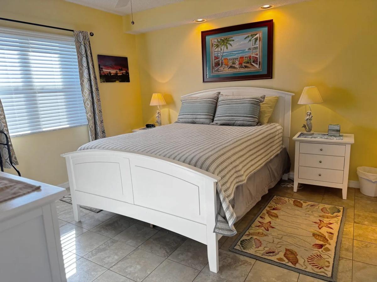 Condo "A Point of View"