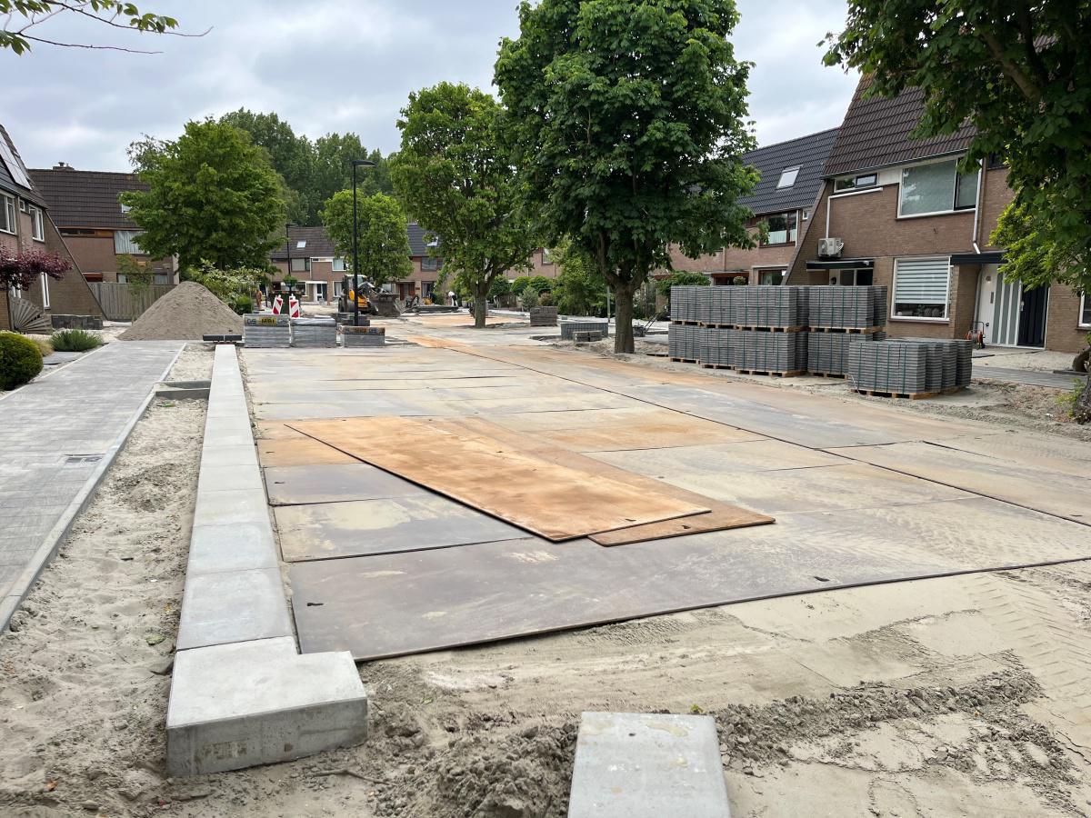 Deelgebied 2, Kastanjedreef: tijdelijk parkeren op rijplaten Deelgebied 2, Kastanjedreef: tijdelijk parkeren op rijplaten