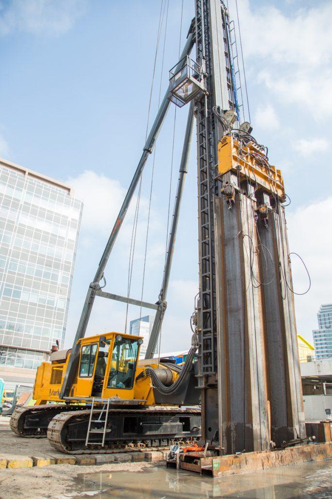 Plaatsen damwanden Gé Frankentunnel Plaatsen damwanden Gé Frankentunnel