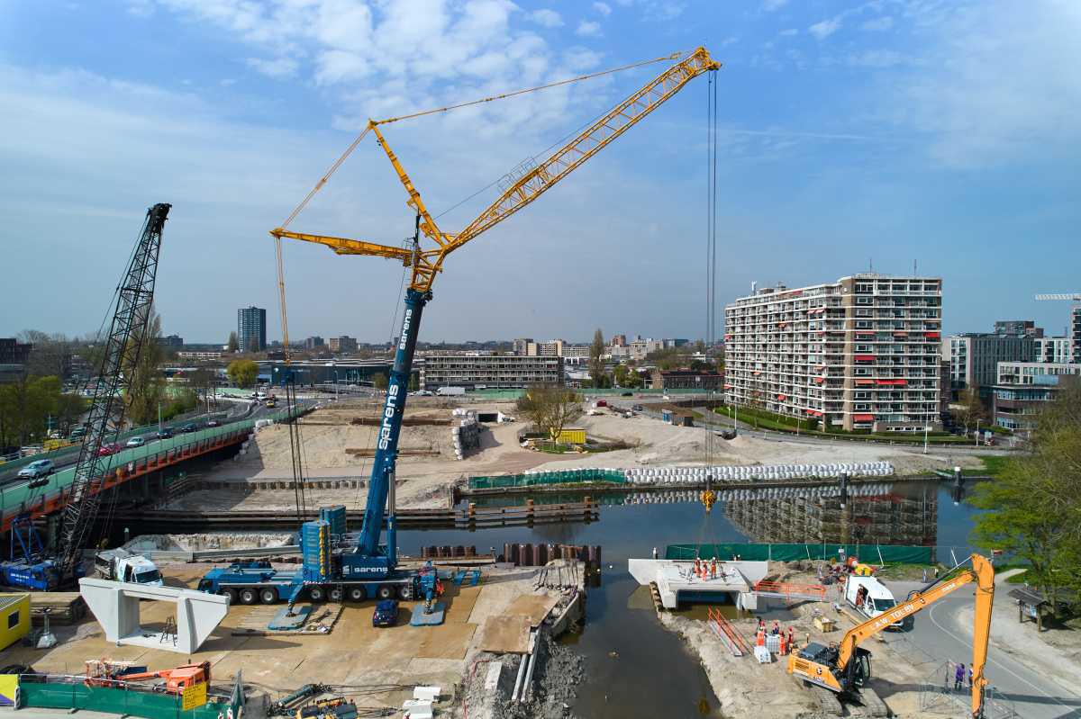 Knotterpolderbrug ligt op z´n plek!