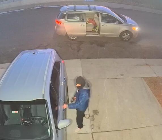 WPD searching for shooting suspects after early morning crime spree WPD searching for shooting suspects after early morning crime spree