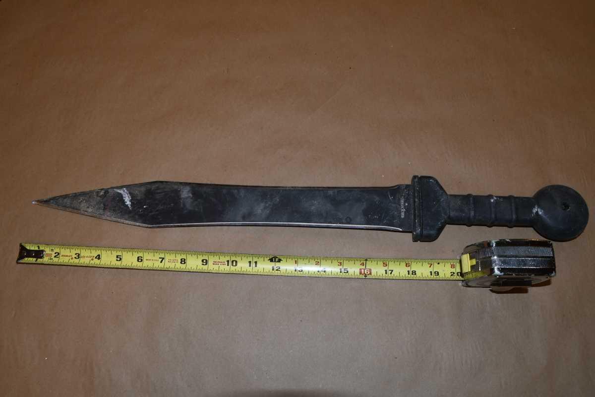 WPD SWAT team safely takes armed, barricaded suspect into custody WPD SWAT team safely takes armed, barricaded suspect into custody