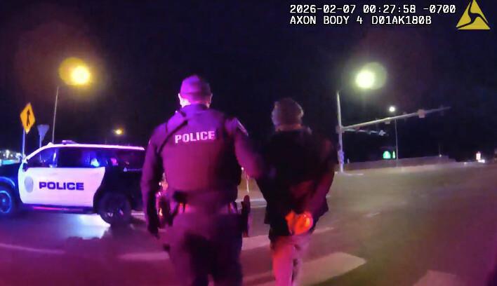Sprint down I-25 ends in arrest